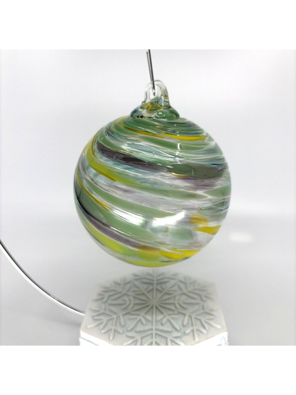 Hand Blown Art Glass Friendship Ball Green Yellow Swirl Ornament Suncatcher Orb